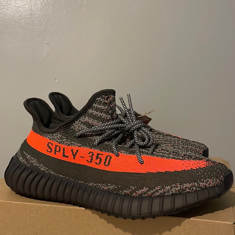 Yeezy Boost 350 V2 Carbon Beluga